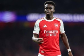 星空娱乐官方下载 -fifa足球世界433伪9号战术板