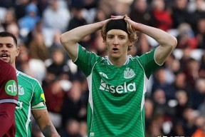 星空平台 -纽卡斯尔今夜造点机会，志在英超名次提升，气氛紧张，赛程密集仍需轮换的简单介绍