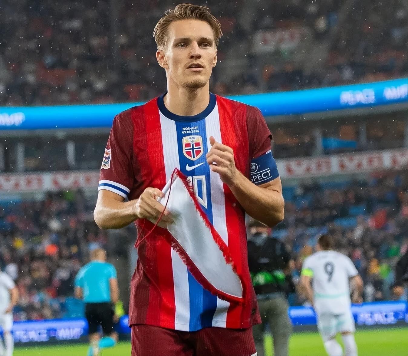 星空官网 -包含阿森纳发布备战花絮，关键战内部沟通，世俱杯任务艰巨，年轻球员获得机会的词条