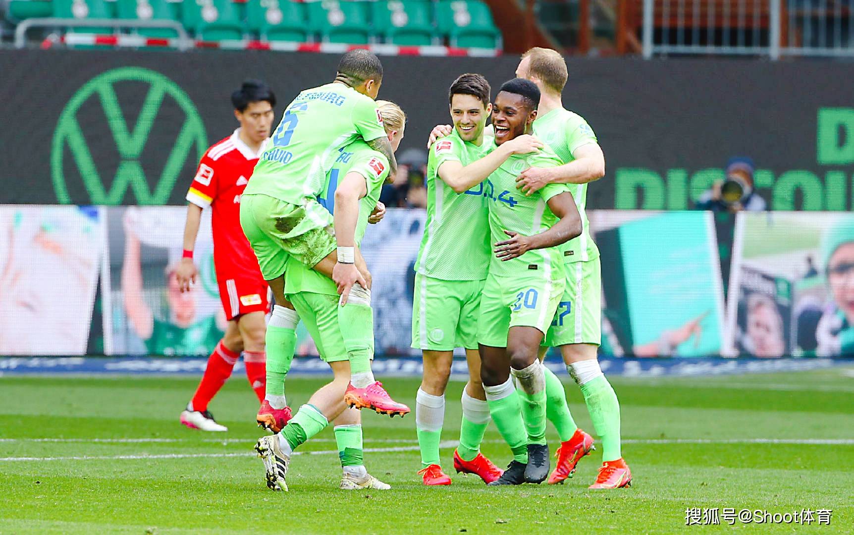 休斯敦火箭内部会议纪要流出:赛前防线松动,德甲使命明确,数据层面出现新趋势 休斯敦火箭内部会议纪要流出:赛前防线松动,德甲使命明确,数据层面出现新趋势