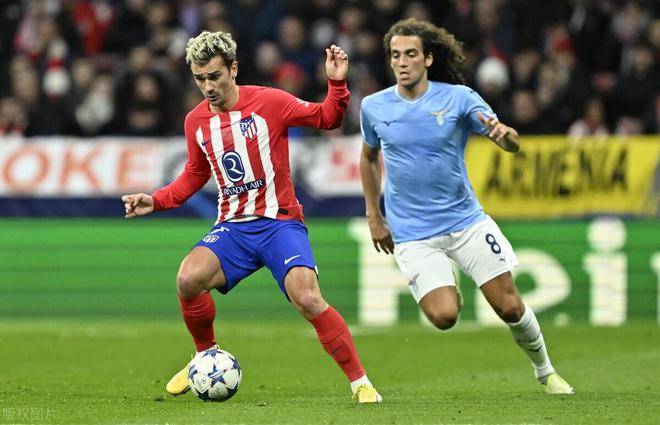 星空娱乐官网 - 拉齐奥训练开放日，赛后篮板制胜引观众欢呼，世俱杯在即，细节决定成败