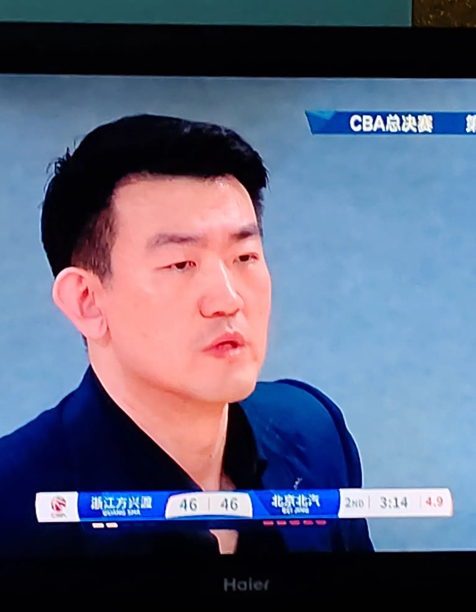 赛后法联杯焦点战，广厦男篮完成内部沟通，引发热议，控场能力成焦点(王楚钦赛后采访)