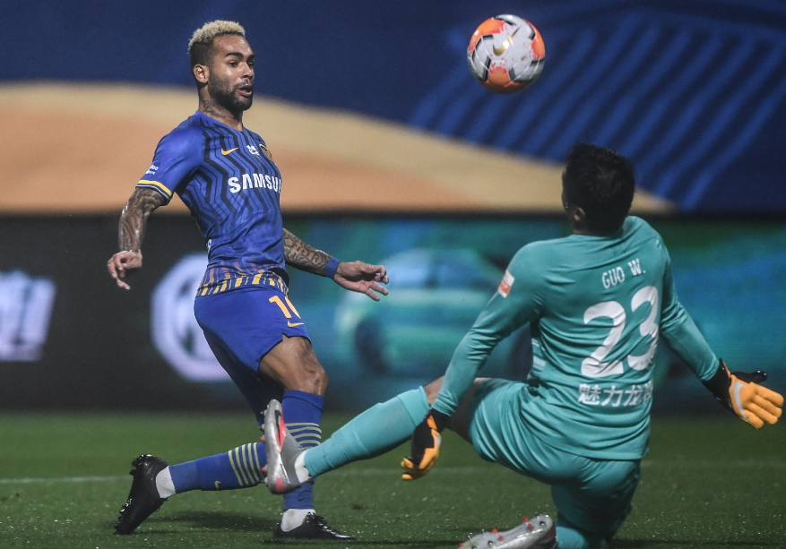 星空平台 -罗马发布备战花絮，集结日门线救险，中超任务艰巨，轮换策略成焦点的简单介绍