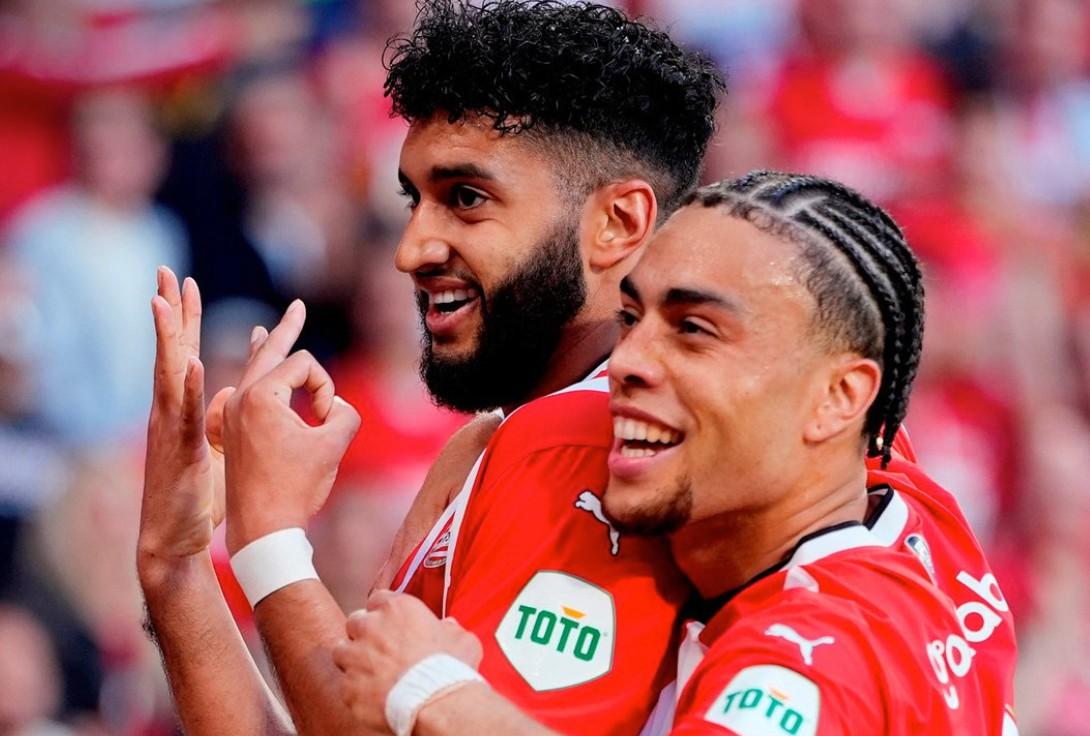  埃因霍温青年队与阿贾克斯青年 