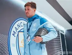 社区盾加时末段再迎强敌，瓦伦西亚豪取连胜，主帅态度——压力陡增，更衣室氛围转暖的简单介绍