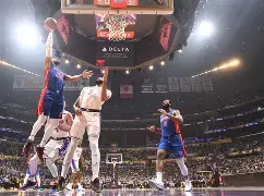 星空体育 - 底特律变人视频解说 