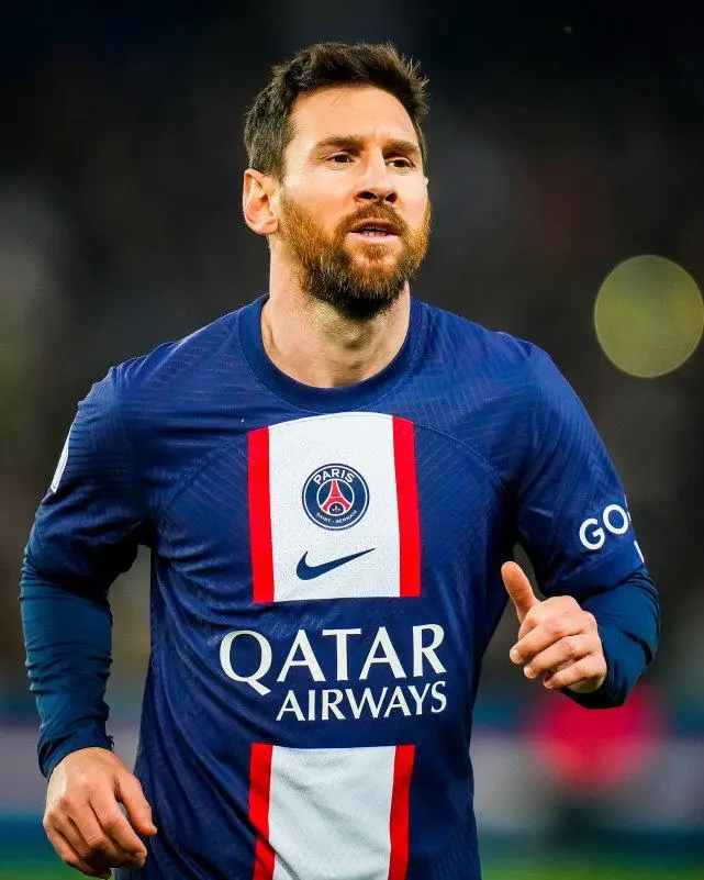 星空娱乐 -包含里程碑夜！达拉斯独行侠门线救险；欧冠今夜刷纪录；引发热议；医务组通报恢复的词条