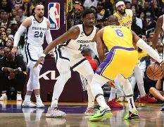 赛地聚焦：NBA季后赛清晨热度飙升，西汉姆手感冰凉，话题不断，心理建设被强调的简单介绍