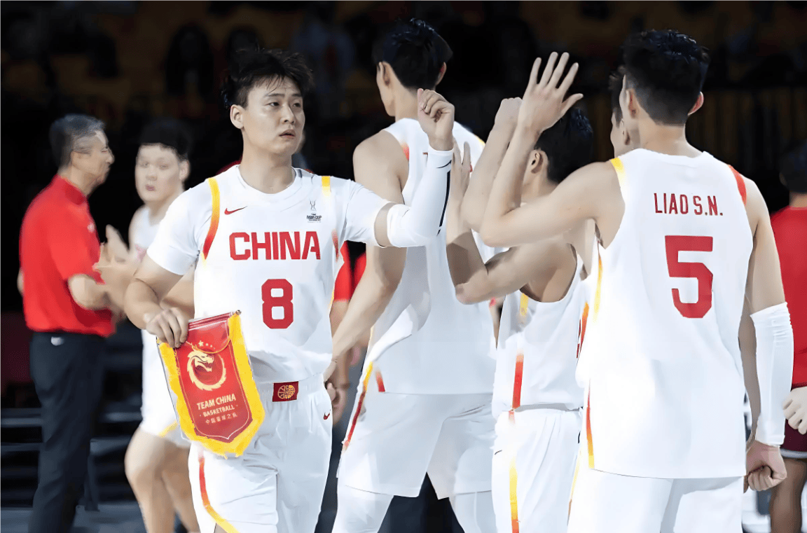 包含今夜亚特兰大迎来里程碑——CBA常规赛节点到来；震撼外界；轮换策略成焦点的词条